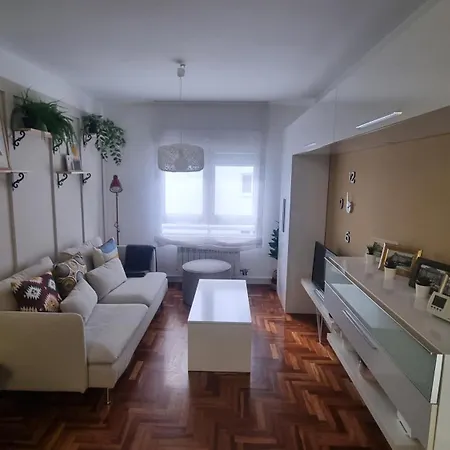 Apartamento Piso Centro Con Garaje *