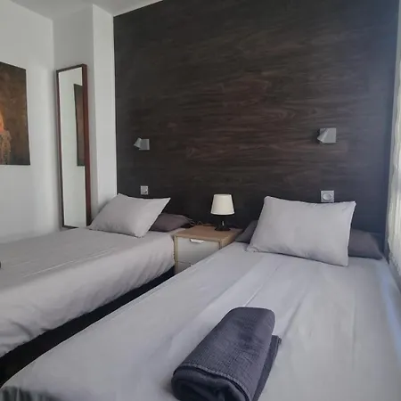 Apartman Piso Centro Con Garaje